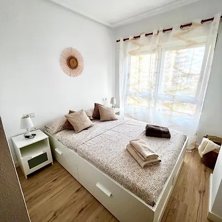 Sunny Escape In Apartment *